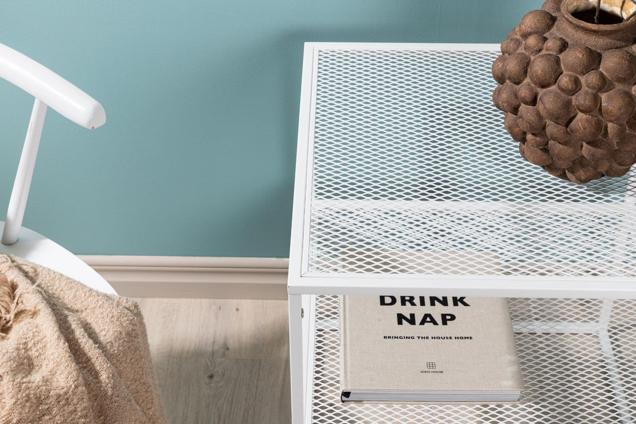 Netz Side Table, White - Image 8