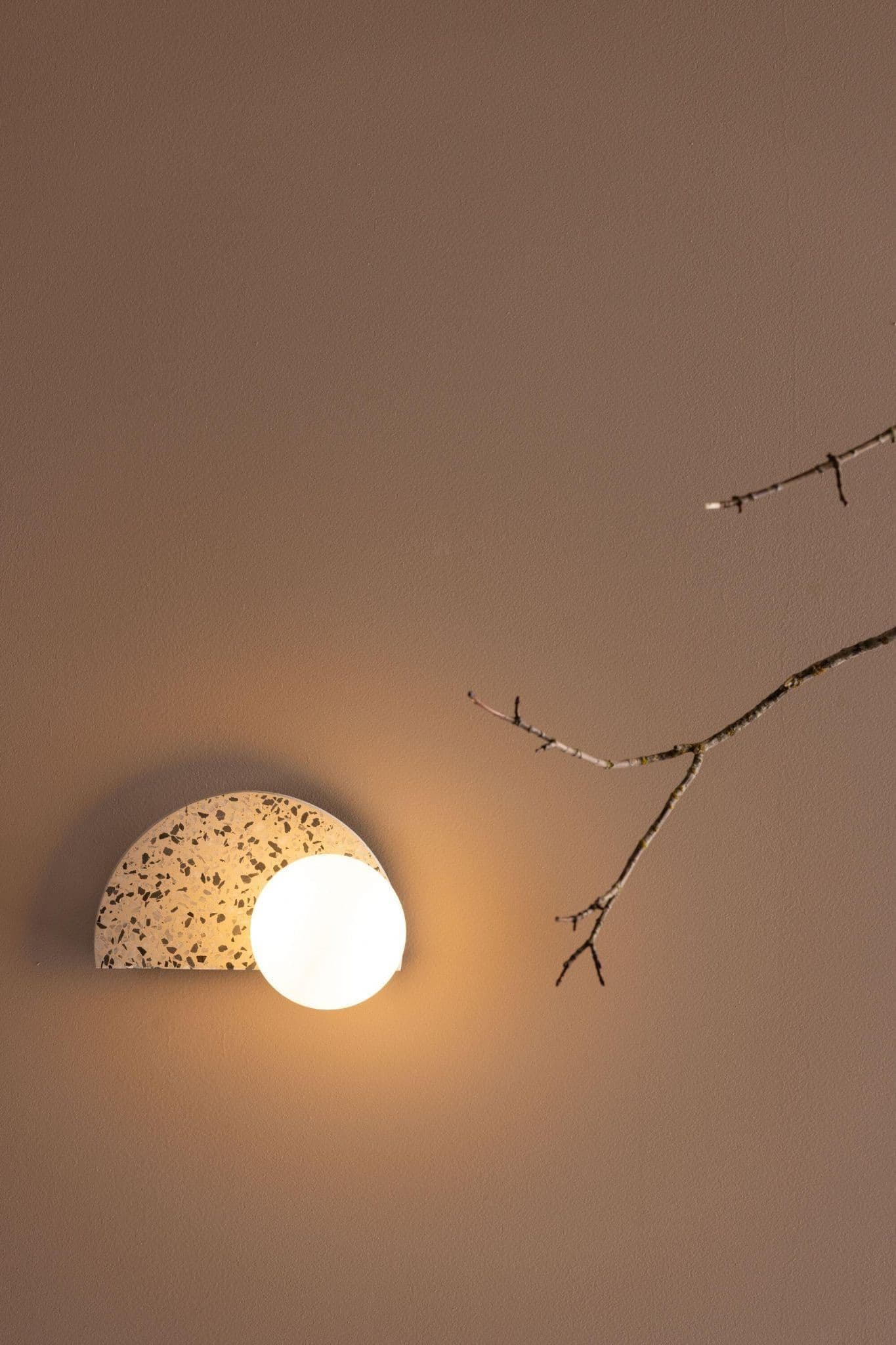 Abbeville Wall Lamp, White - Image 6