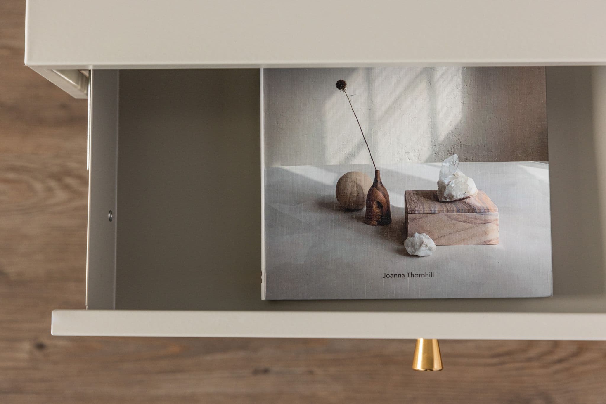 Bakal Bedside Table, Light Grey - Image 15