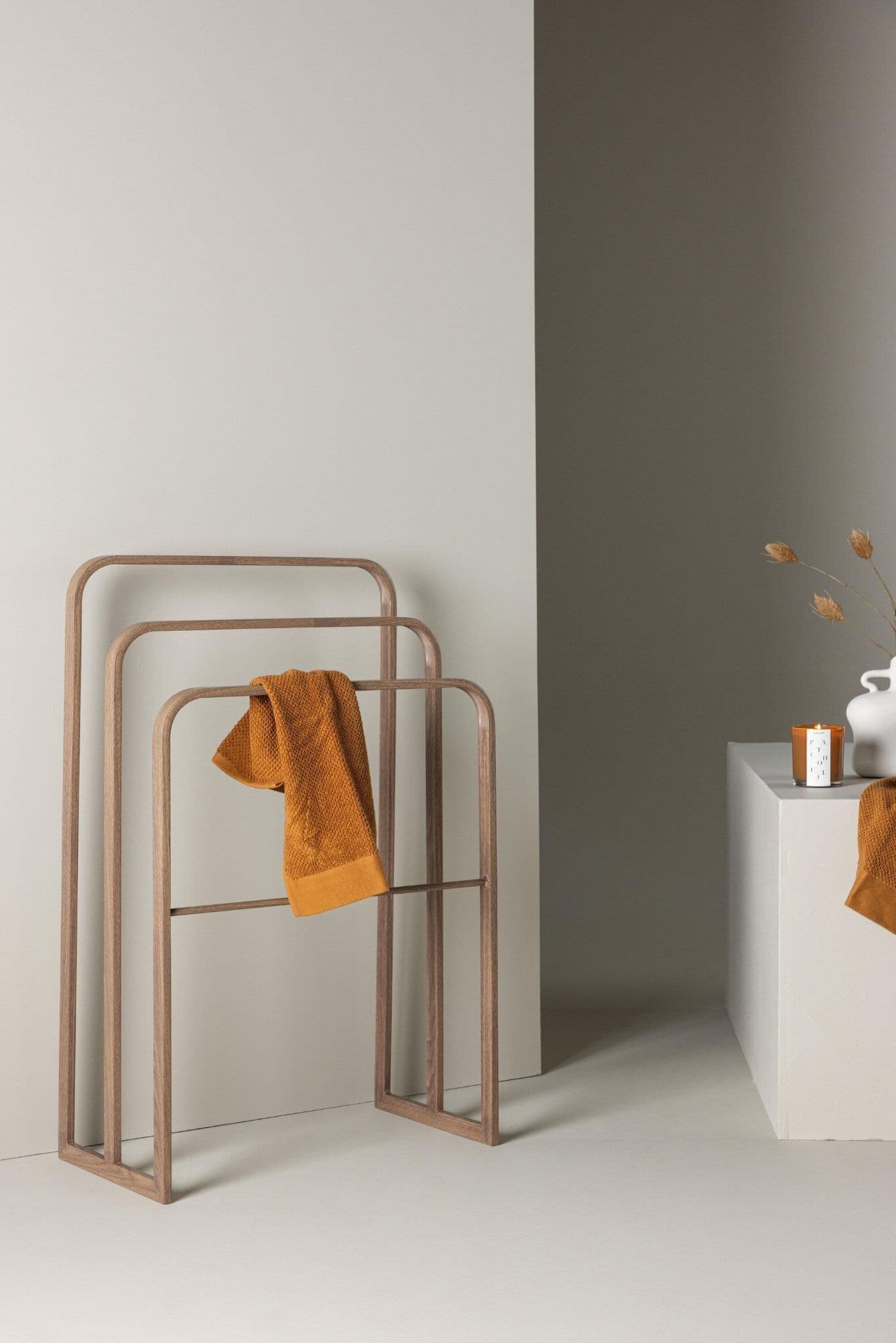 Drammen Clothing Hanger, Mocca - Image 3
