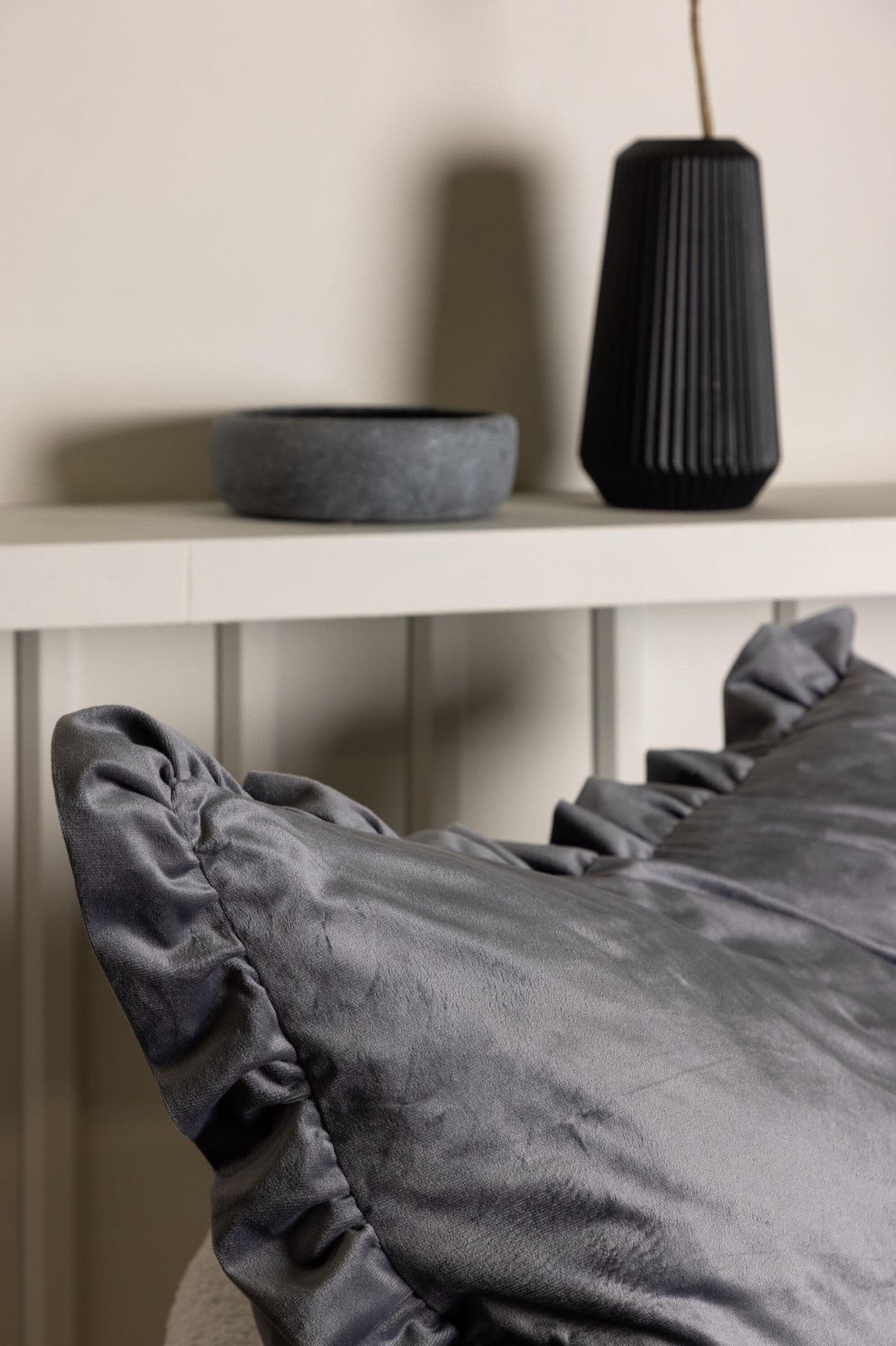 Hailey Cushion Cover Poly Velvet, Grey, 50X50 - Image 65