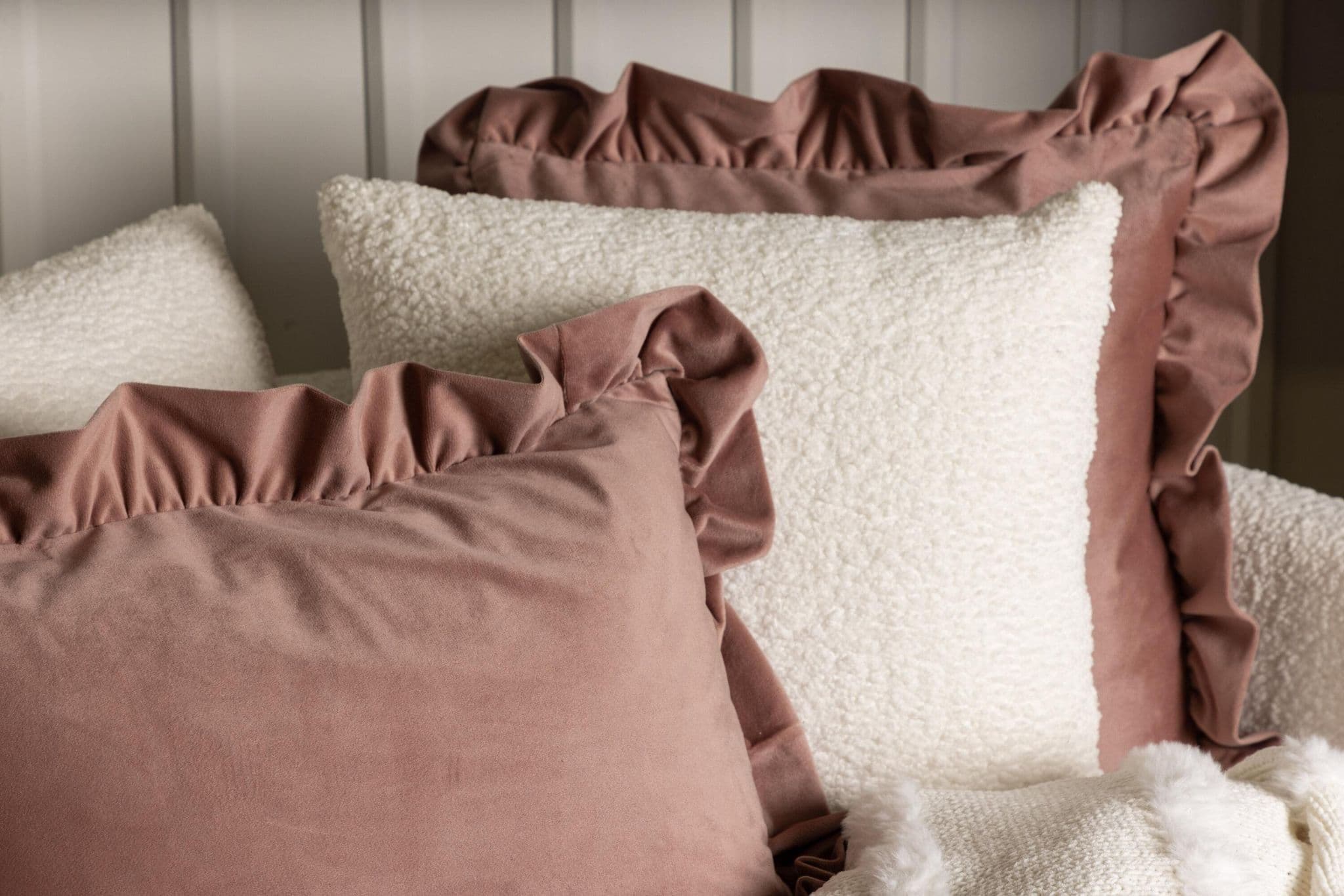 Hailey Cushion Cover Poly Velvet, Grey, 50X50 - Image 73