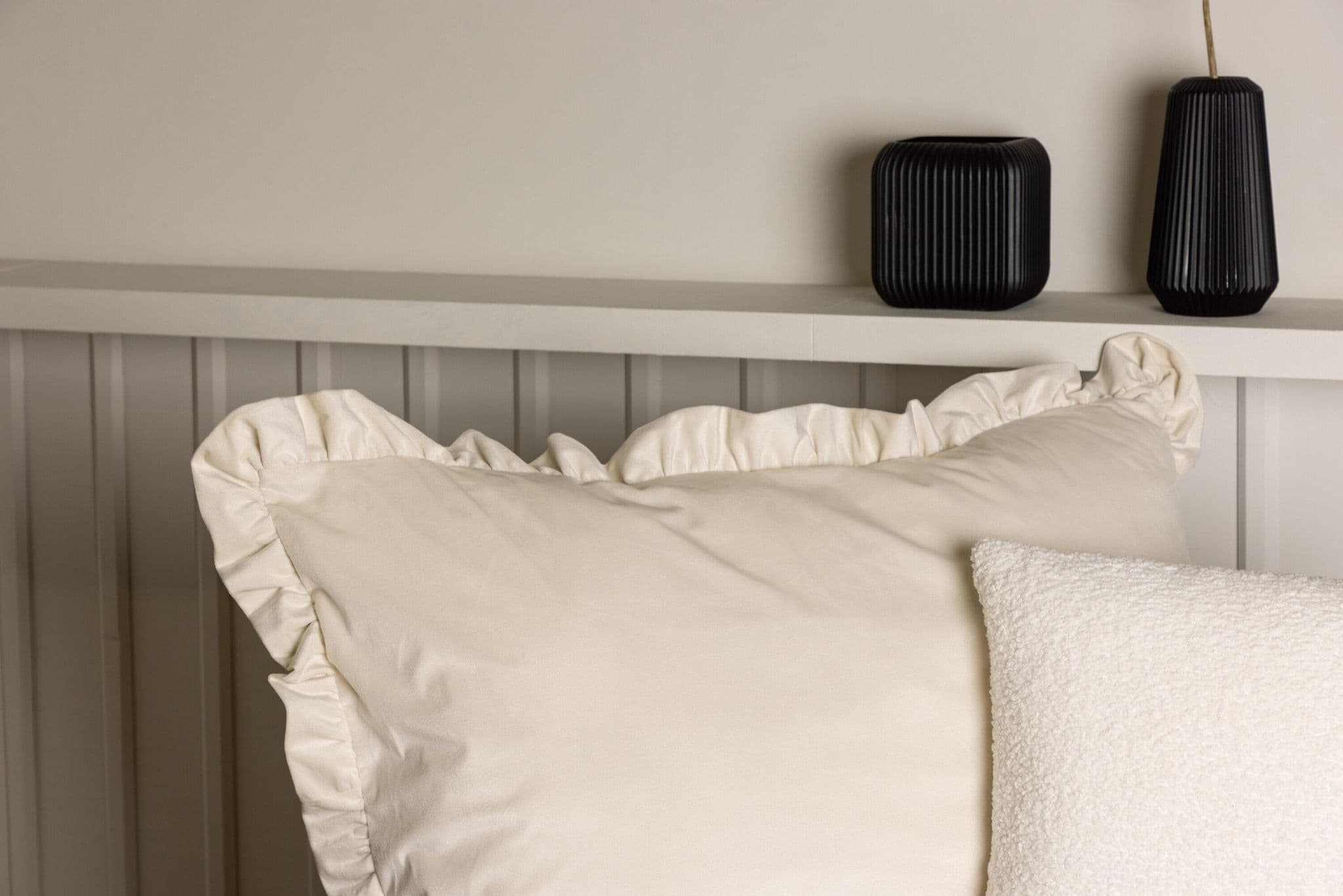 Hailey Cushion Cover Poly Velvet, Grey, 50X50 - Image 92